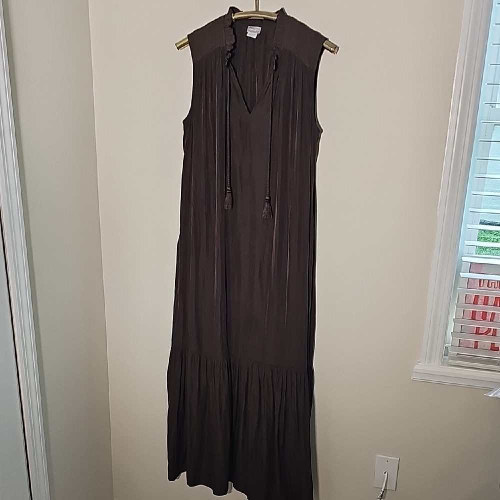 Elegant Brown Sleeveless Dress By Chicos Size 1(8-10) Flowing‎ Style.